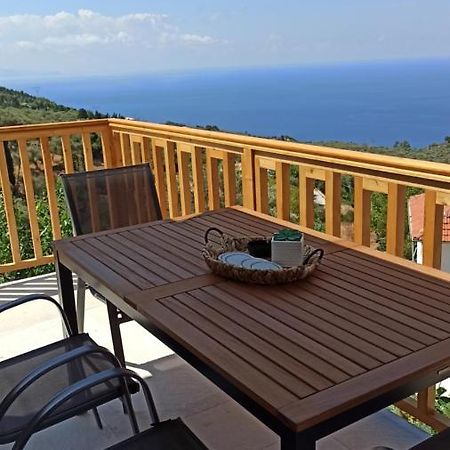 Sun Meets Sea Apartment Athanion Exterior photo