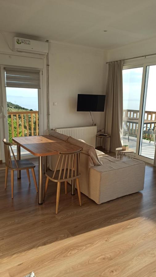 Sun Meets Sea Apartment Athanion Exterior photo