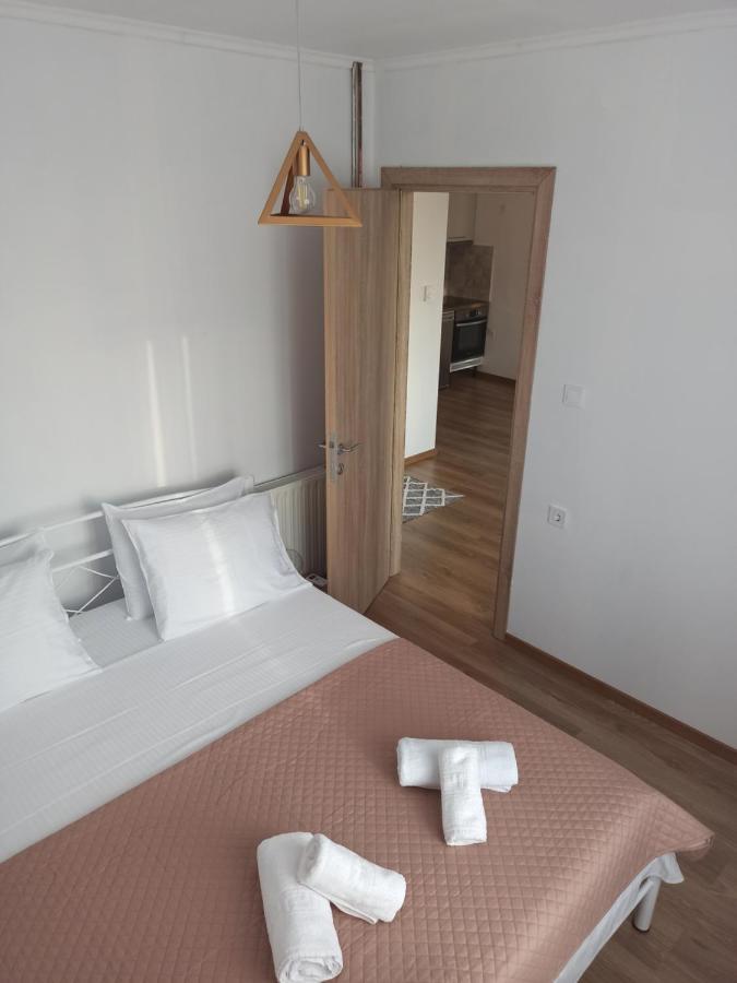 Sun Meets Sea Apartment Athanion Exterior photo