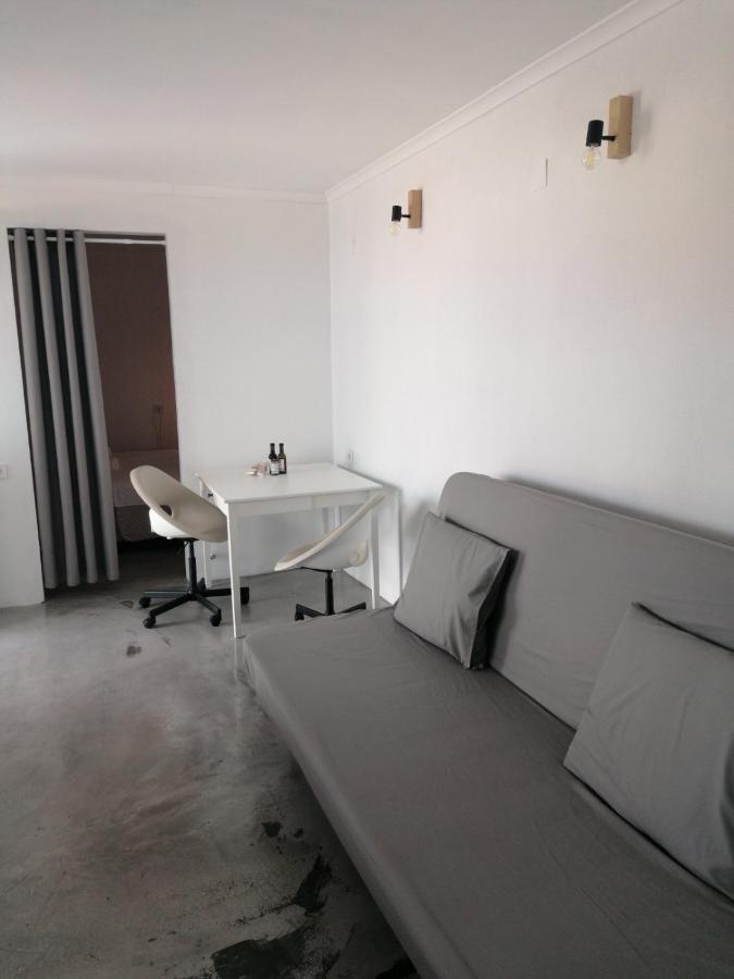 Sun Meets Sea Apartment Athanion Exterior photo